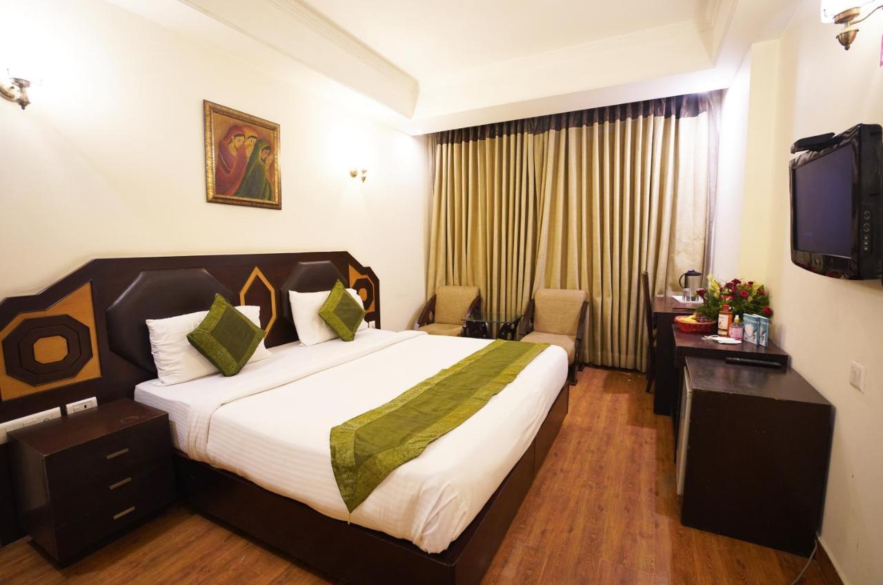 Airport Hotel Grand By Fantasia Nueva Delhi Exterior foto