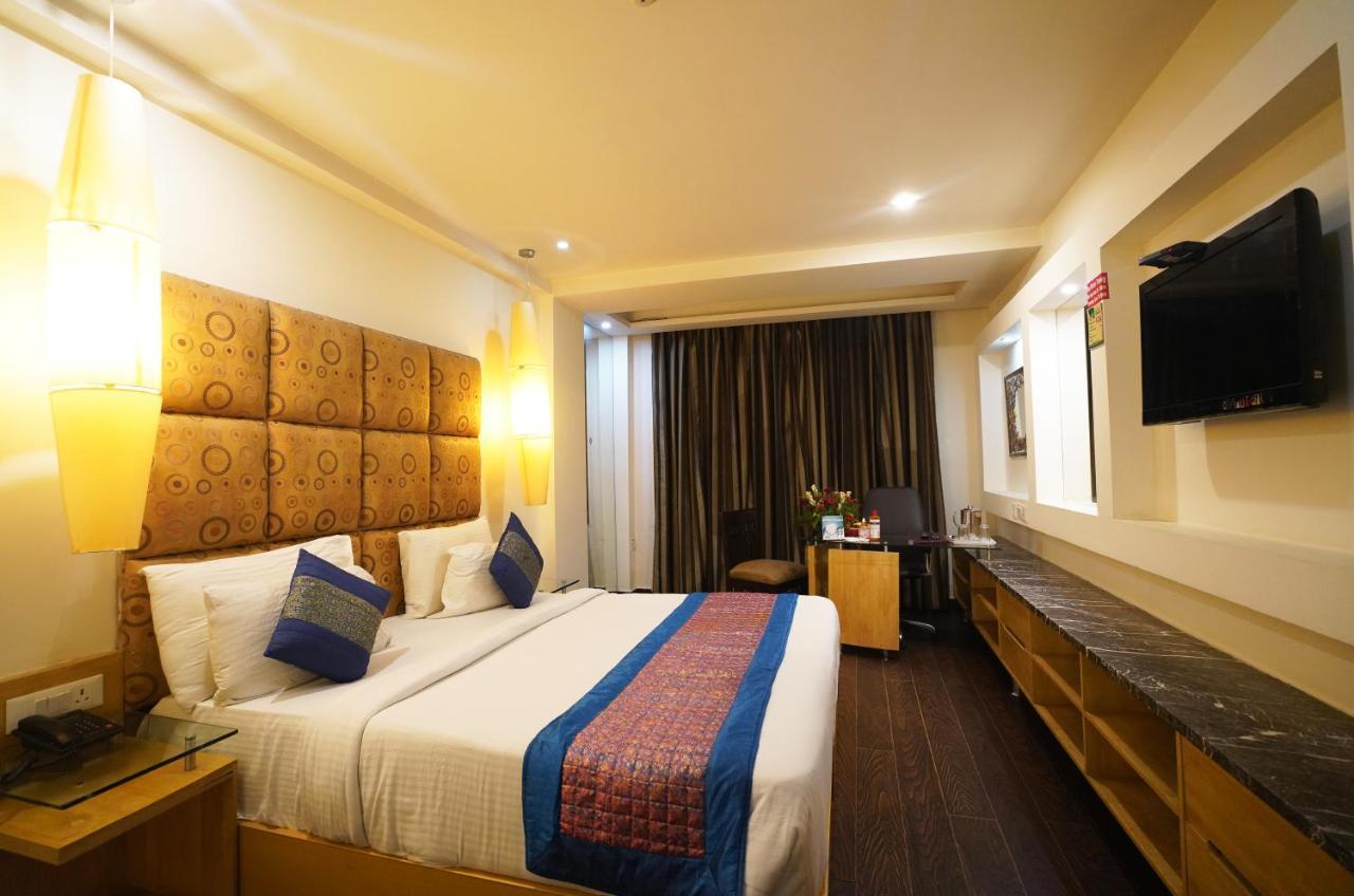 Airport Hotel Grand By Fantasia Nueva Delhi Exterior foto