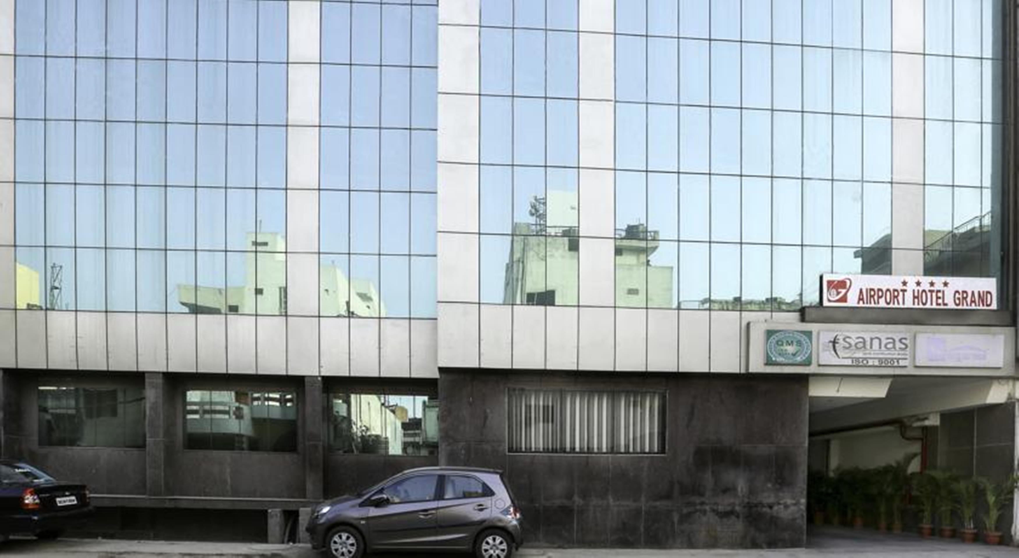Airport Hotel Grand By Fantasia Nueva Delhi Exterior foto