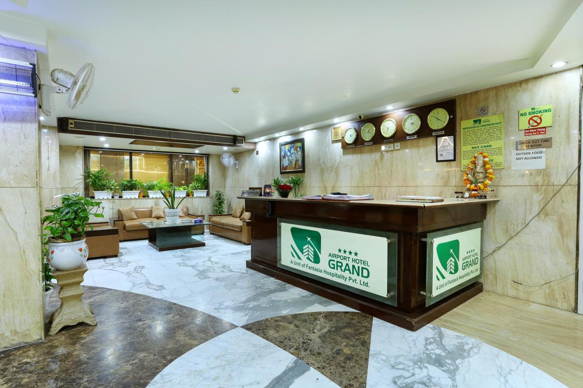 Airport Hotel Grand By Fantasia Nueva Delhi Exterior foto