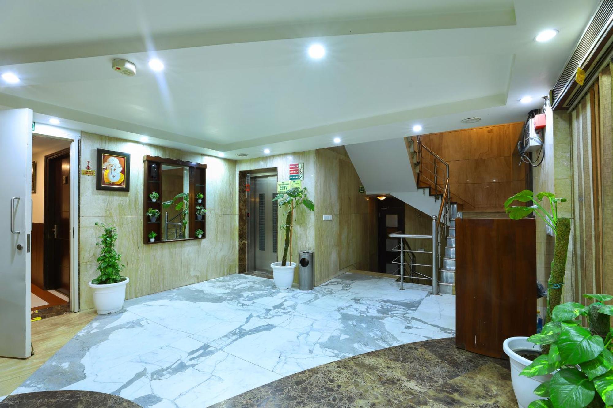 Airport Hotel Grand By Fantasia Nueva Delhi Exterior foto