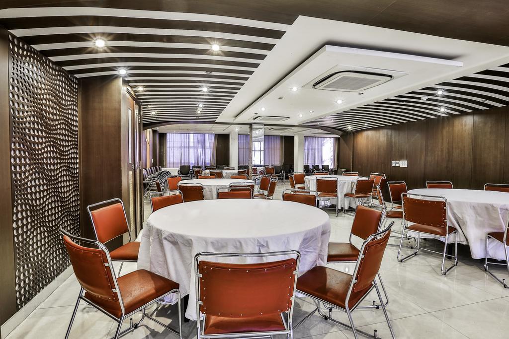 Airport Hotel Grand By Fantasia Nueva Delhi Exterior foto