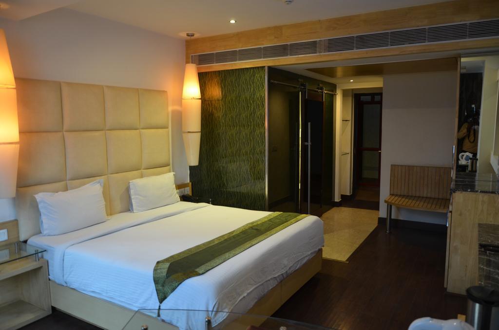 Airport Hotel Grand By Fantasia Nueva Delhi Exterior foto
