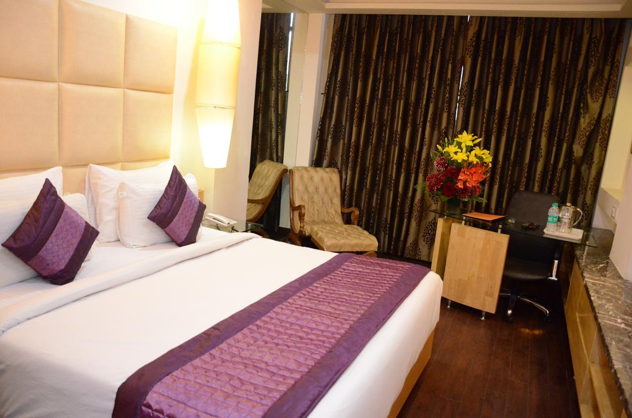 Airport Hotel Grand By Fantasia Nueva Delhi Exterior foto